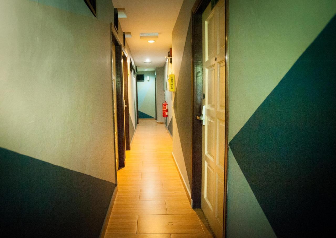 Dj Citi Inn Hotel Kuala Terengganu Exterior photo
